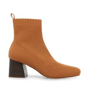 NEW Steve Madden Dimmer Knit Sock Boots in Tan